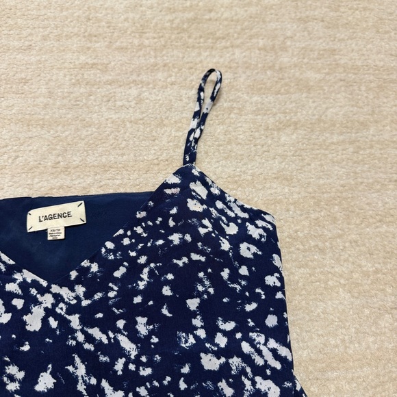 L'Agence Jane V-Neck Tank 100% Silk Camisole Blue White Size XS - Picture 5 of 11
